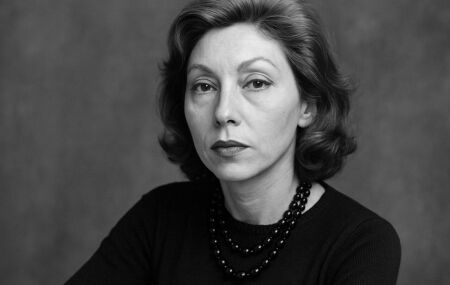 Clarice Lispector lembrada pelo legado liter&aacute;rio que marcou gera&ccedil;&otilde;es.