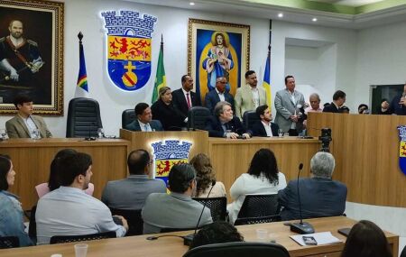 Solenidade na C&acirc;mara de Olinda.