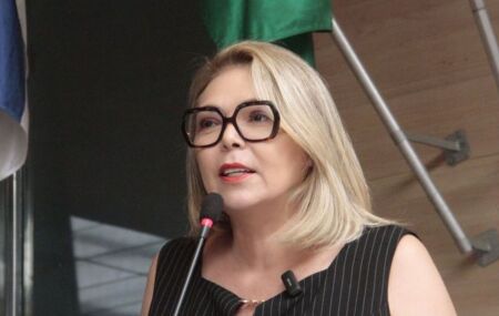 Vereadora do Recife Liana Cirne.