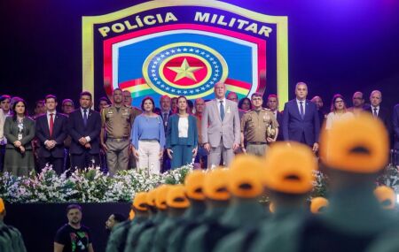 Governadora Raquel Lyra na formatura de 2.299 novos policiais militares