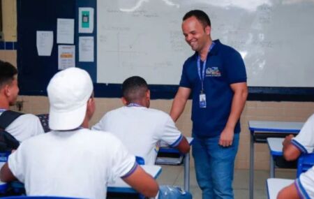 Pernambuco inicia avalia&ccedil;&atilde;o de desempenho que impacta professores e servidores da educa&ccedil;&atilde;o.