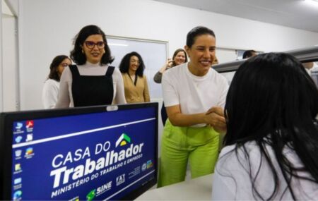 Pernambuco gerou mais de 72,5 mil empregos com carteira assinada em 2025.
