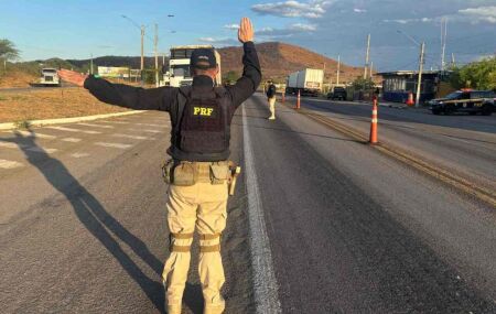 Agente da Pol&iacute;cia Rodovi&aacute;ria Federal.