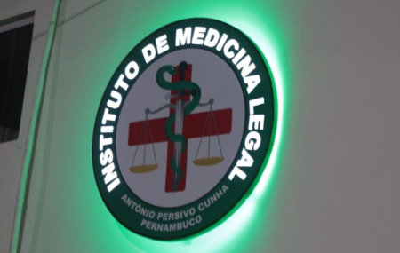 Fachada do Instituto de Medicina Legal (IML) do Recife.