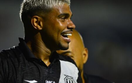 Luiz Felipe &eacute; o novo volante do N&aacute;utico.