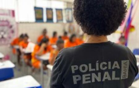 Detento alcan&ccedil;a 880 na reda&ccedil;&atilde;o do Enem PPL.