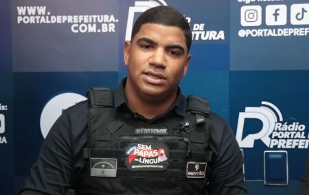 Emerson Freitas participa do programa Fala Pol&iacute;tico.