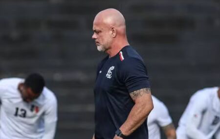 F&aacute;bio Cortez ser&aacute; o t&eacute;cnico do Santa Cruz no cl&aacute;ssico contra o Sport.