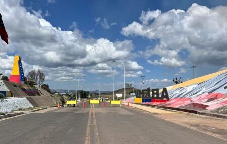 Fronteira entre Brasil e Venezuela.