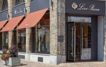 Uma das lojas da Loro Piana.