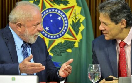 Lula e Haddad juntos.