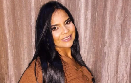 Kellen Oliveira, auxiliar administrativa que est&aacute; internada.