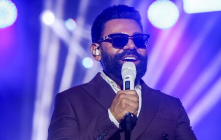 Cantor Pablo na Festa de Cruz, em Igarassu.