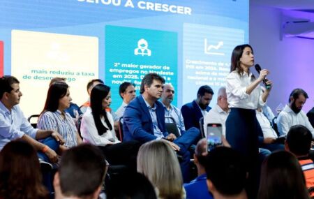 Em encontro da Amupe, governadora Raquel Lyra assegura R$ 1,4 bilh&atilde;o para munic&iacute;pios com concess&atilde;o da Compesa