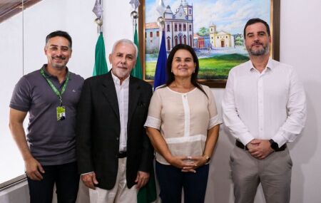 Professora Elcione anuncia "Ninho" como novo controlador-geral de Igarassu