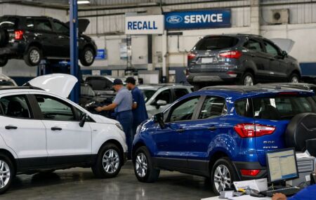 EcoSport 2018/2019 nas concession&aacute;rias da Ford durante atendimento de recall.