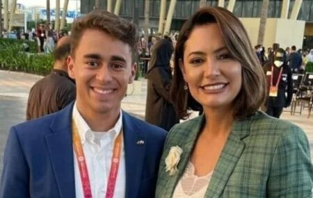 Nikolas Ferreira e Michelle Bolsonaro.