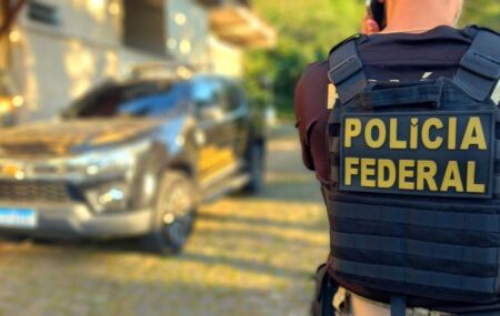 Pol&iacute;cia Federal. 