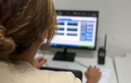 Policia usando tecnologia para investiga&ccedil;&atilde;o.