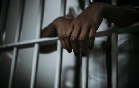 "Curandeiros" que receberam R$ 250 mil para "purificar" mulher s&atilde;o condenados pelo Tribunal