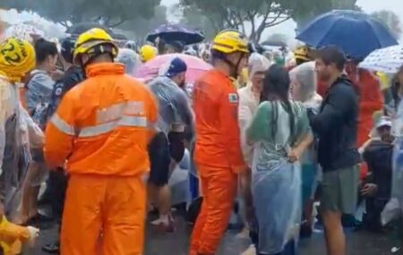 Raio atinge caminhada de Nikolas Ferreira.