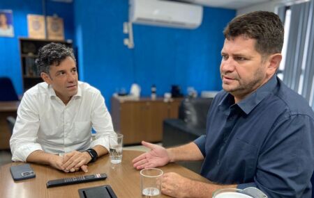 Vice-prefeito de Paulista com Daniel Coelho. 