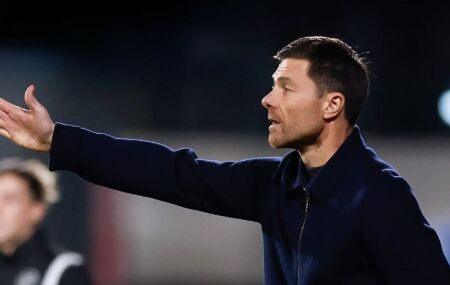 Xabi Alonso deixou o comando do Real Madrid ap&oacute;s derrota para o Barcelona na final da Supercopa da Espanha.