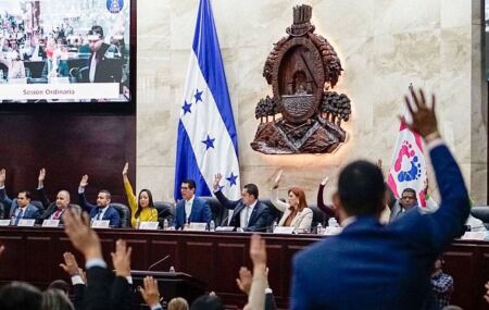 Honduras aprova incentivo &agrave; leitura da B&iacute;blia nas escolas p&uacute;blicas de todo o pa&iacute;s