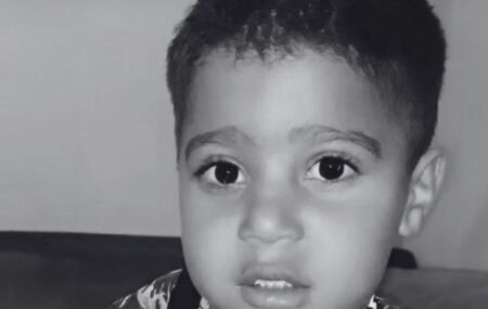 Menino autista de tr&ecirc;s anos que morreu baleado no colo da m&atilde;e.