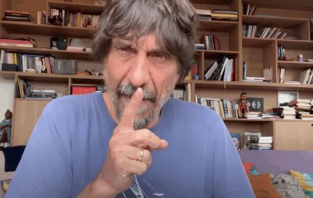 Eduardo Bueno, o "Peninha", &eacute; acusado de intoler&acirc;ncia religiosa contra evang&eacute;licos