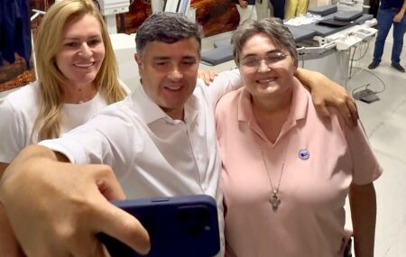 Eduardo da Fonte ao lado de Roberta Arraes, no Sert&atilde;o do Araripe.