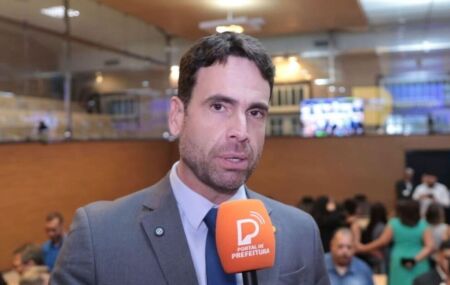 Vereador Eduardo Moura na C&acirc;mara do Recife.