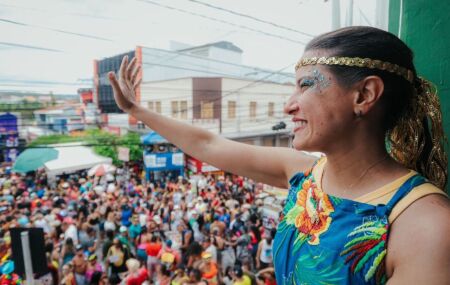 Governadora Raquel Lyra percorre Pernambuco durante o Carnaval 2026. 