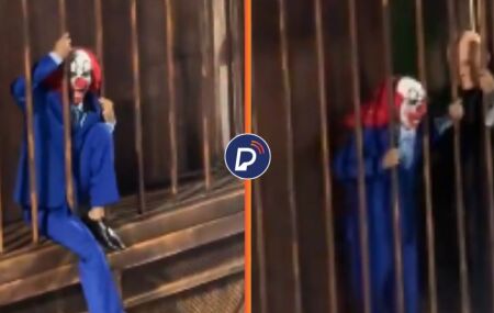 Comiss&atilde;o de frente da Acad&ecirc;micos de Niter&oacute;i encena Alexandre de Moraes prendendo Bolsonaro