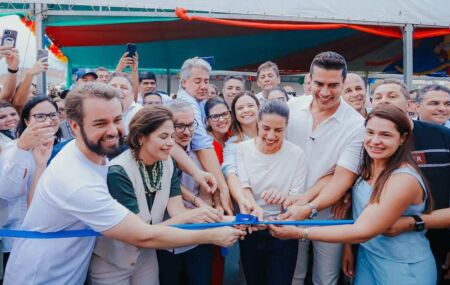 Governadora Raquel Lyra entrega creche em Caruaru.