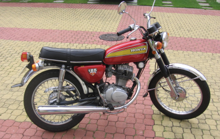 CB 125 S2 1972, importada do Jap&atilde;o