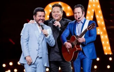 Leonardo e Bruno & Marrone v&atilde;o desembarcar no Recife em outrubro.