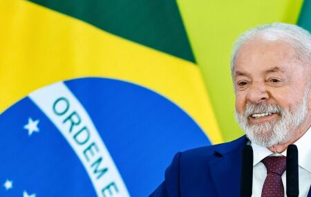 Lula vai estar presente em f&aacute;brica de Suape e tamb&eacute;m no Galo da Madrugada.