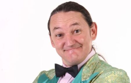 Marquito: saiba quem &eacute; o humorista do SBT que sofreu mal s&uacute;bito enquanto pilotava moto