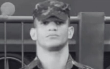 Militar de 20 anos que morreu ap&oacute;s ser alvejado a tiros, na BR-101.