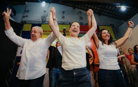 Raquel Lyra fortalece PSD no Agreste com filia&ccedil;&atilde;o do prefeito Padre Joselito e Viviane Facundes