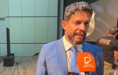  Felipe Monteiro, delegado-geral da Pol&iacute;cia Civil de Pernambuco.