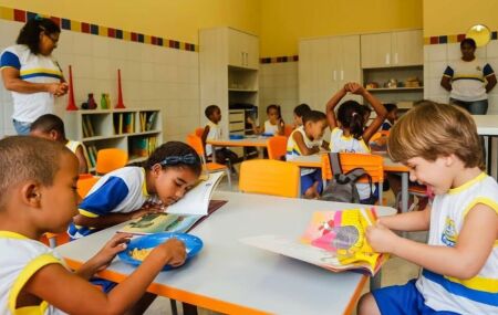 Crian&ccedil;as em creche no recife.