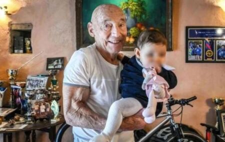 Pierre Sabl&eacute; e filha. 