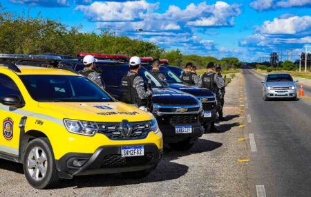 Pol&iacute;cia Militar de Pernambuco.