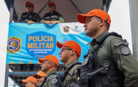 Policiais militares de Pernambuco no Carnaval.