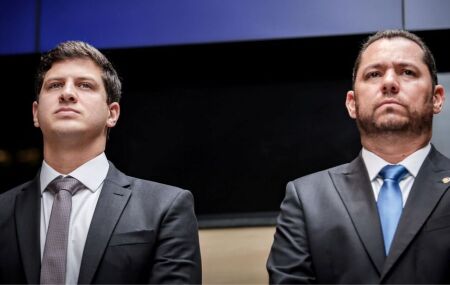 Prefeito Jo&atilde;o Campos e presidente da C&acirc;mara Romerinho Jatob&aacute;.