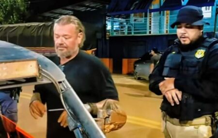 Richard Rasmussen tem carro apreendido pela PRF