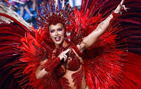 Estreia de Virginia teve briga generalizada, problemas na fantasia, gafe com a bateria e vaias