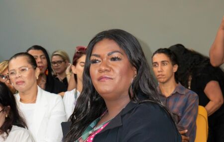 Igarassu realiza mutir&atilde;o de retifica&ccedil;&atilde;o de nome e g&ecirc;nero em alus&atilde;o ao Dia da Visibilidade Trans